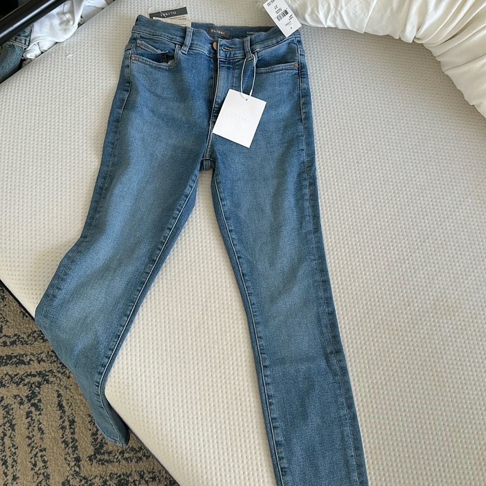NWT DL 1961 skinny jeans